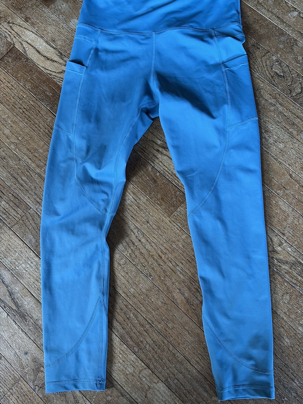 Woman’s Zyia Active Blue Performance Leggings with Side Pockets